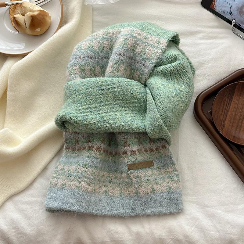 Fair Island Green Christmas Knitted Scarf Atmosphere Women's Autumn and Winter Thickened Warm Versatile Student Neck Scarf