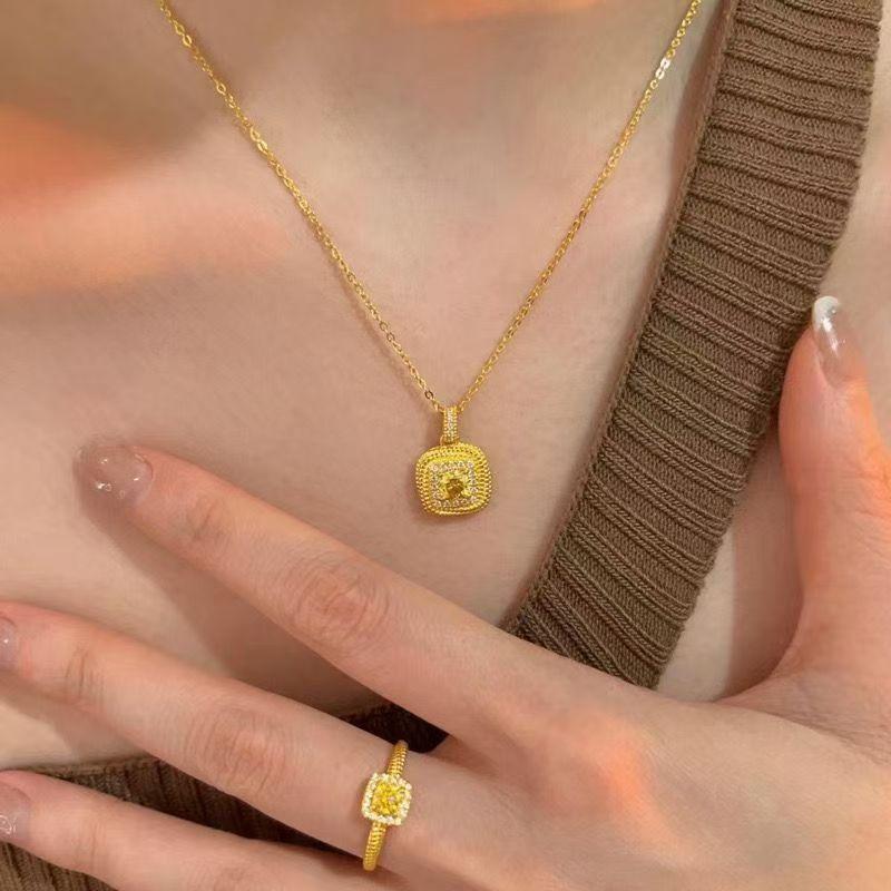 classics inlay diamond square yellow crystal necklace Creative design simple and luxurious collar chain wedding jewelry