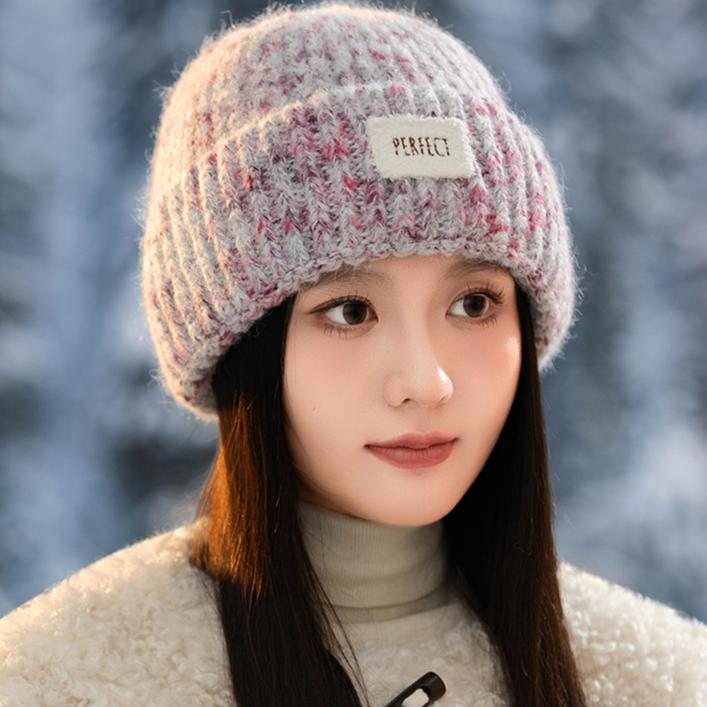 Autumn and Winter Hats Women's Wool Hats Warm Windproof Knitted Hats Windproof Hats