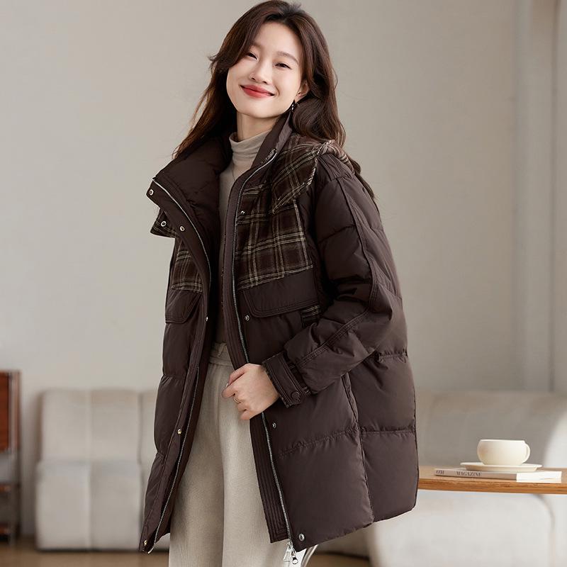 

Модное женское пуховое пальто с капюшоном 2024: Средней длины, Легкий, Лоскутный дизайн M (recommended for 90-120 jin) кофейный