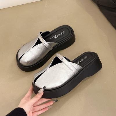 Mode Nieten Platform Verhoogde Baotou Mary Jane Semi-slippers Dames 2025 Zomer Nieuw Casual Mode Buitenkleding Flip-flops