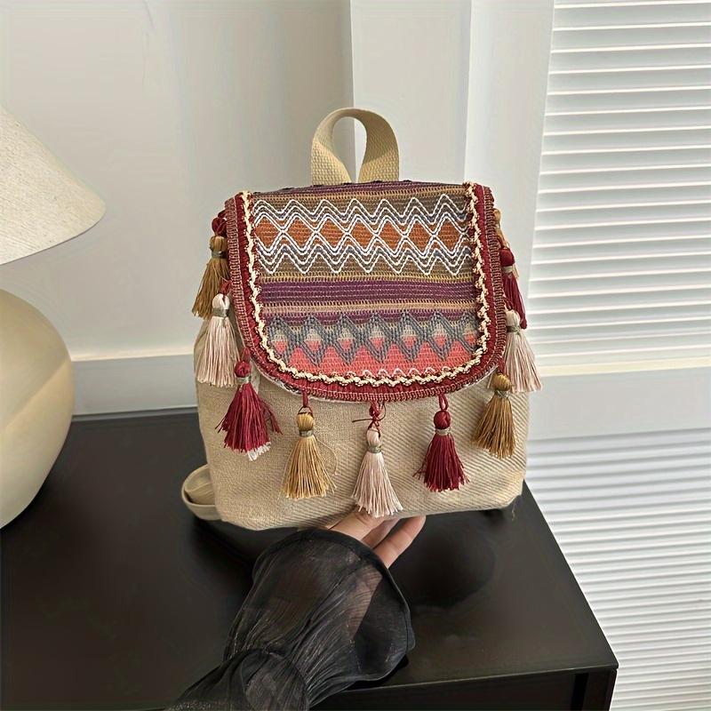 Chic Lightweight Canvas Backpack with Tassel Detail  Fashionable Drawstring Closure Polyester Lined Women s Travel Daypack красный