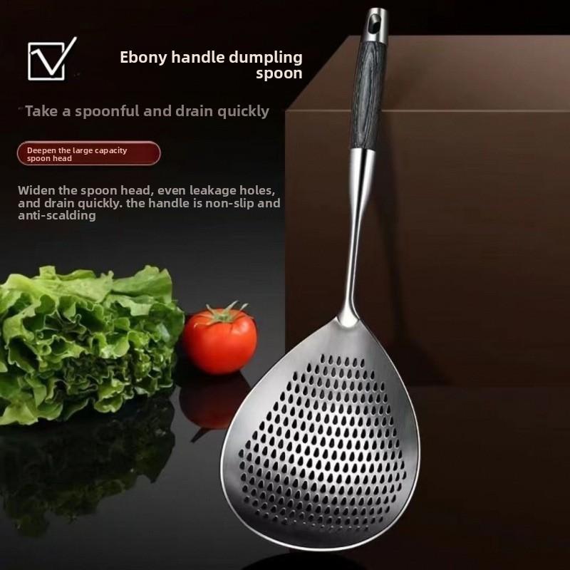 201 Stainless Steel Kitchen Strainer Wood Handle Colander Sieve Utensil for Filtering Pepper Seasoning Cooking Scoop Spoon