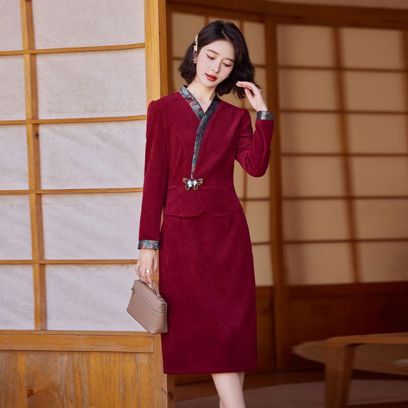 

Платье с длинным рукавом женское весенне-осеннее новое темпераментное с высокой талией и стройнящее вязаное платье-юбка с имитацией двух частей 2XL