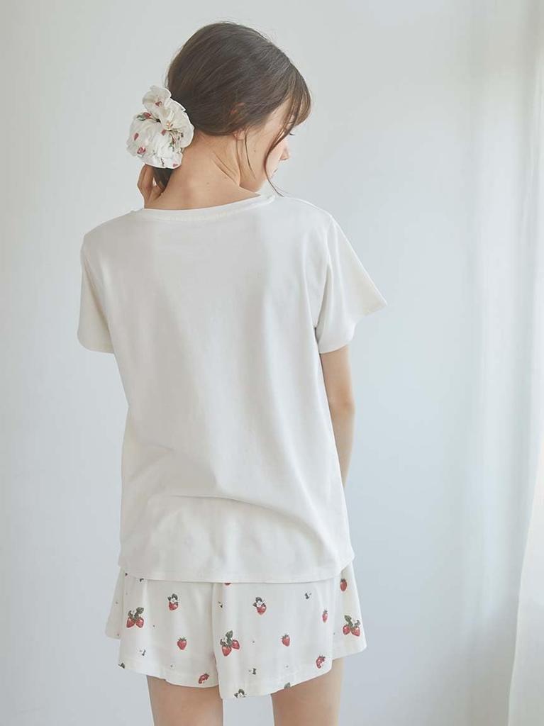 Gelato Pique Strawberry PWCT251283 OWHT Free Size One-Point T-Shirt Women's