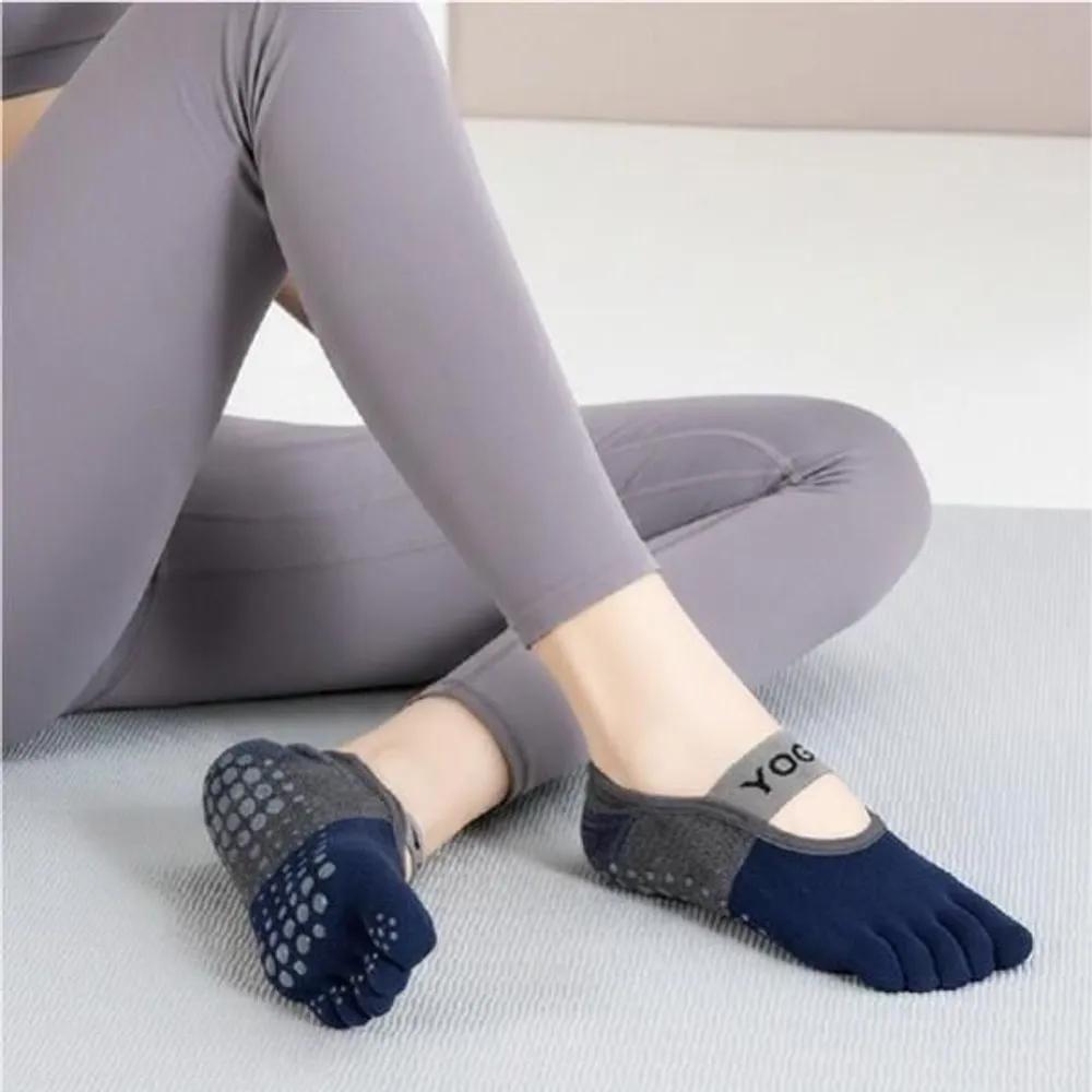 Нескользящие носки Irum для йоги, пилатеса, домашних тренировок GS003502 Toe Yoga Socks Gray