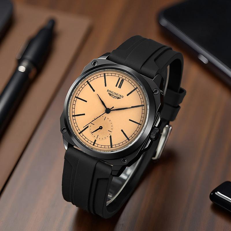 Simple Men Leather Watch Sport Quartz Movement Wristwatch