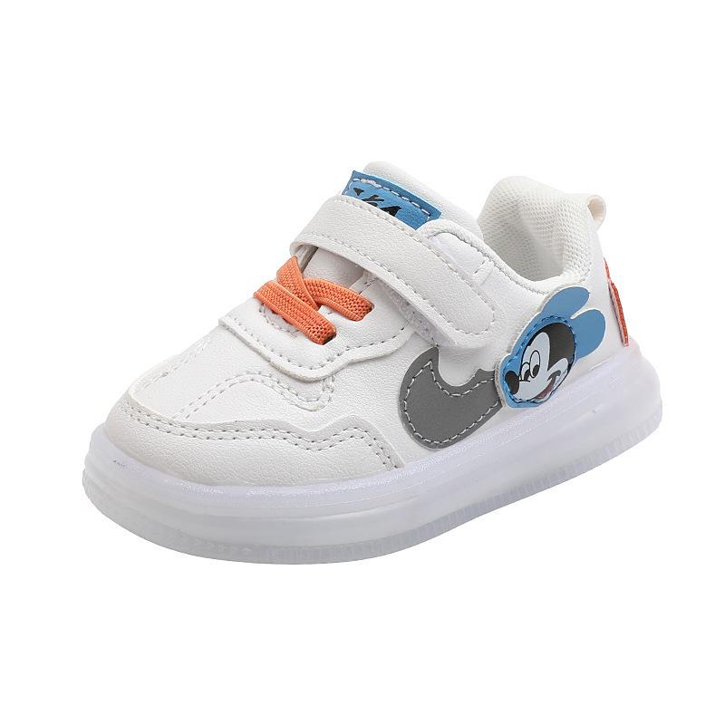 Kids' Korean Style Light-Up Skate Shoes - Unisex Cartoon Sneakers for Spring & Autumn