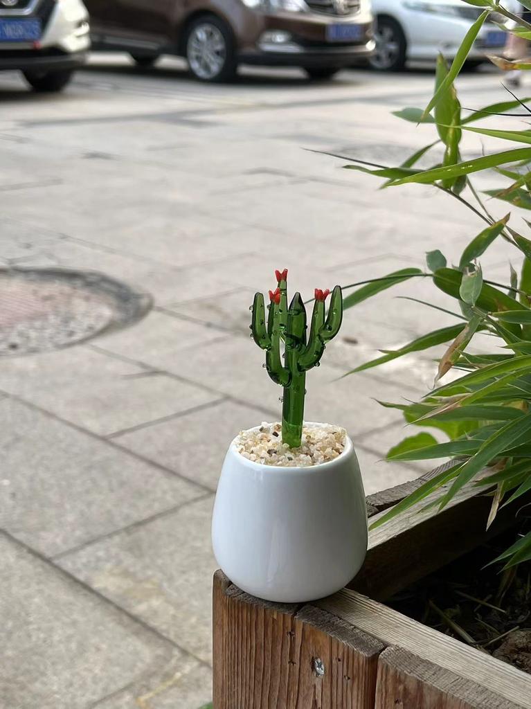 Handmade Glass Blown Cactus Cute Crystal Art Cactus Statue Collection Desk Desktop Simulation Plant Decoration