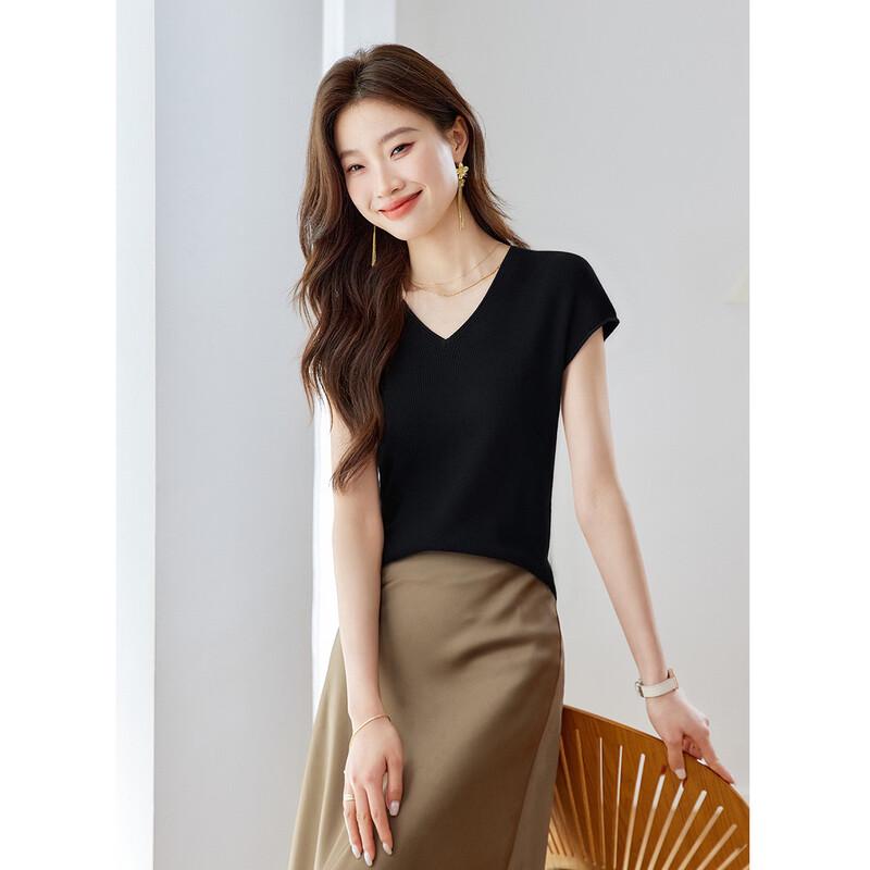 

Srcr Women s Thin Merino Wool V-Neck Knit Short Sleeve T-Shirt L