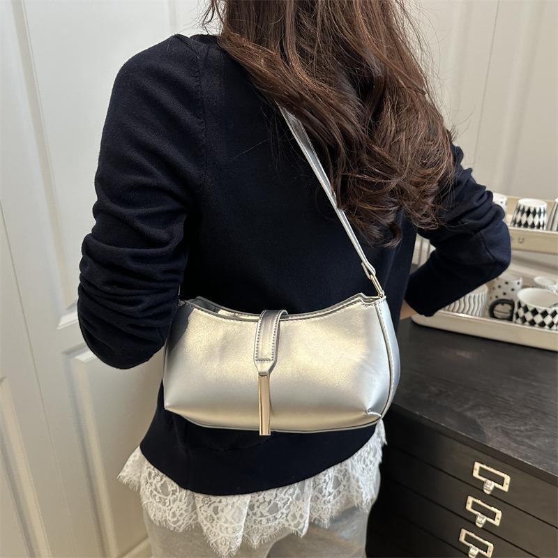 High Quality Solid Color Niche Underarm Shoulder Bag Fashion Temperament Casual Versatile Summer New Handbag