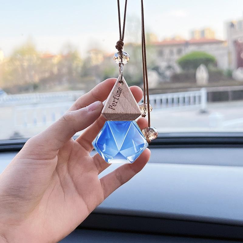 Hängender Auto-Lufterfrischer Glasflasche mit Holzdeckel Seil Ätherisches Öl Diffusor Rückspiegel Anhänger