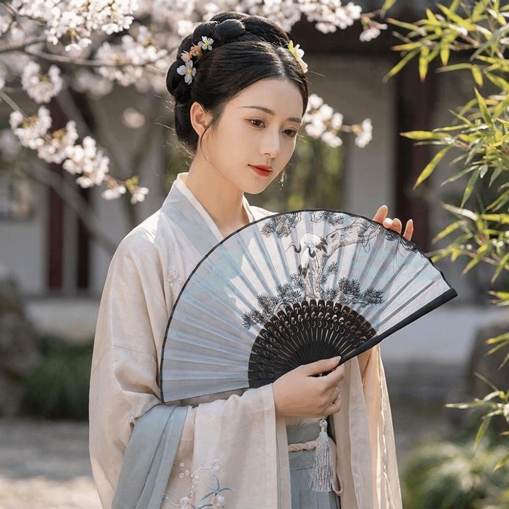 Decorative 7-Inch Ancient Style Folding Fan Classical Handmade Dance Fan Traditional with Tassels Chinese Fan Party
