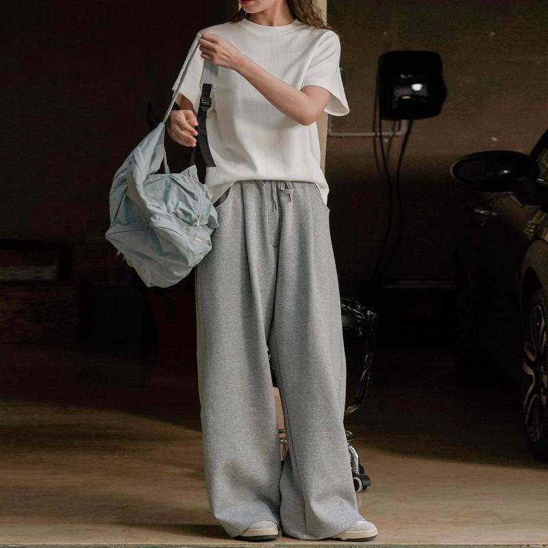 Johnature Enkle Kortermede Dameskjorter Sommer Casual Ensfarget Løse Komfortable Pullover Topper som Passer til Alt