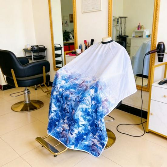 Antihaftbeschichtetes, antistatisches Haarschneideumhang für Erwachsene – Perfekt für Friseursalons, den Heimgebrauch und Friseursalons