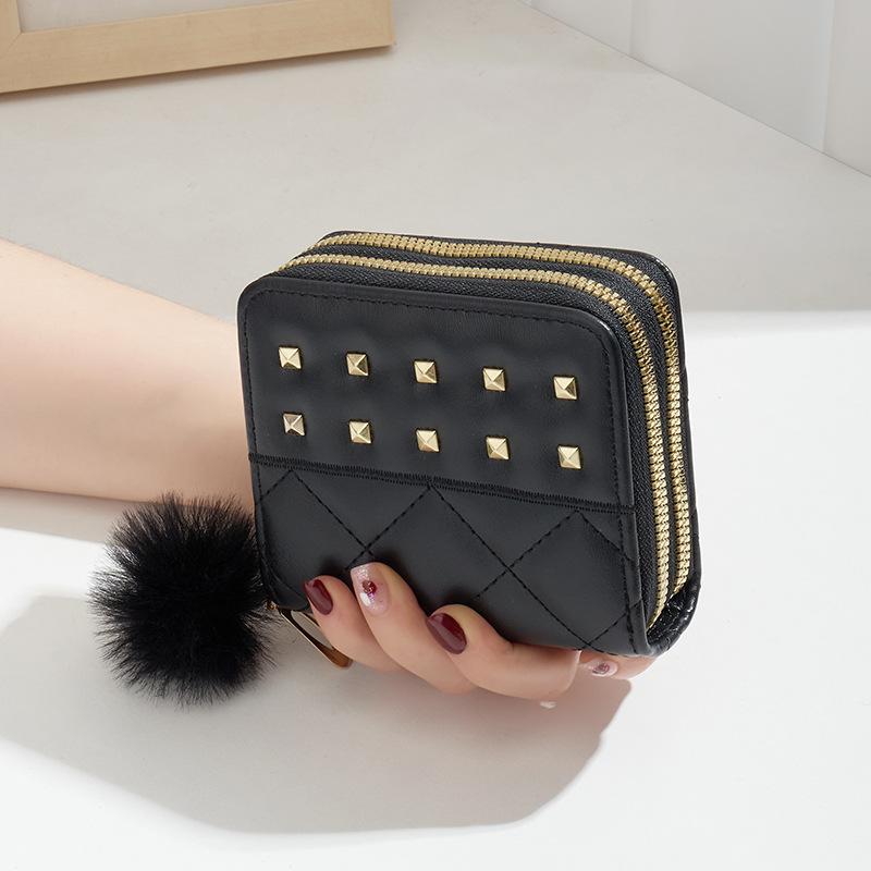 New Women's Wallet Clutch Bag, Short Change Bag, Diamond Rivet Hairball Decorative Card Bag, One Piece.