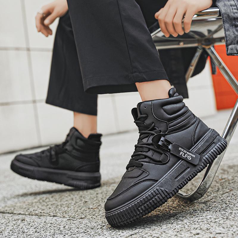 Casual Sneaker High-top Male Sneakers Shoes for Men Skateboard Sports and Leisure Wear-resistant Non-Slip All-match New