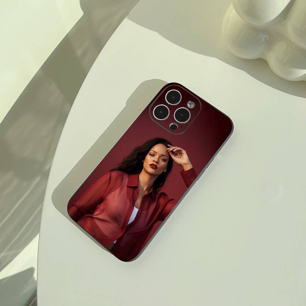 music -legend-Rihanna Phone Case For iPhone 17,16,15,14,13,12,11 Pro Max,16/15/14Plus,XS Soft Black Cover
