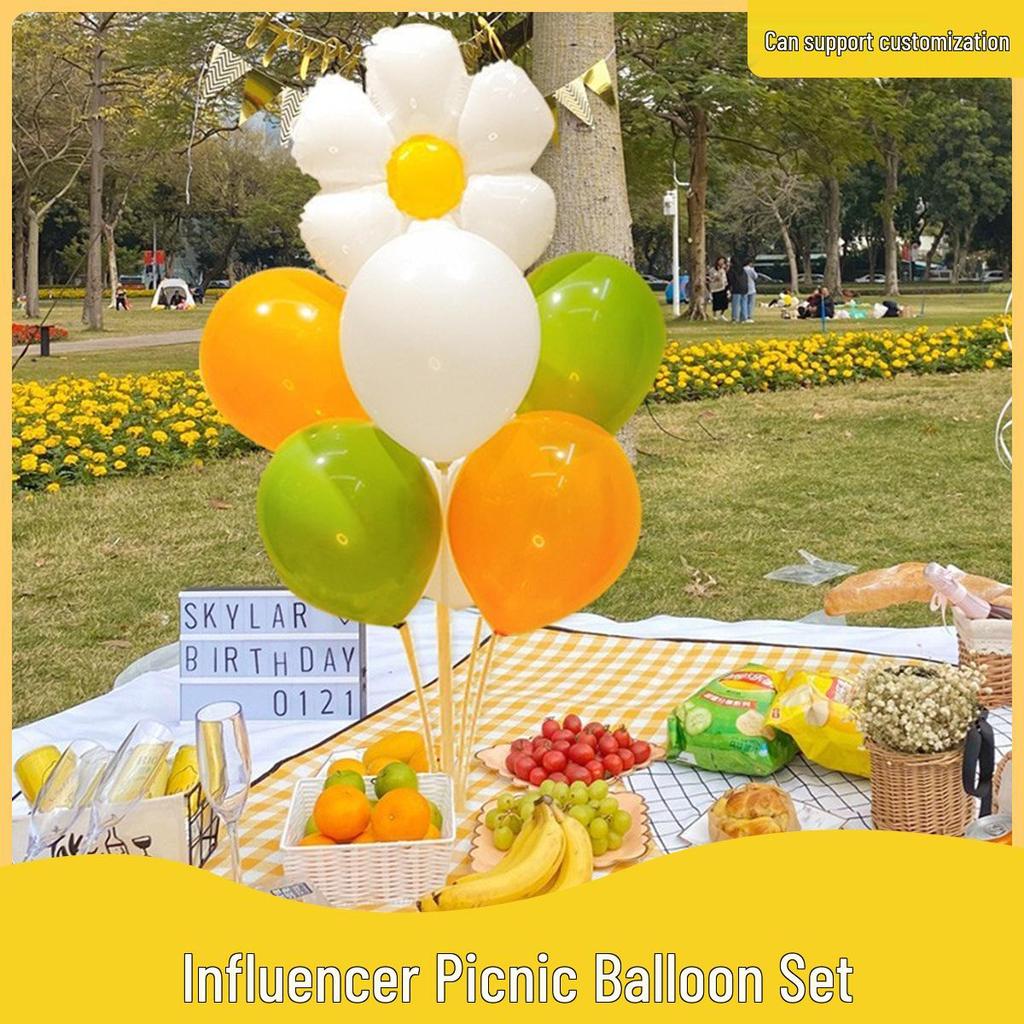 Smiley Daisy Balloon Set: Picnic & Birthday Photo Props for Kids