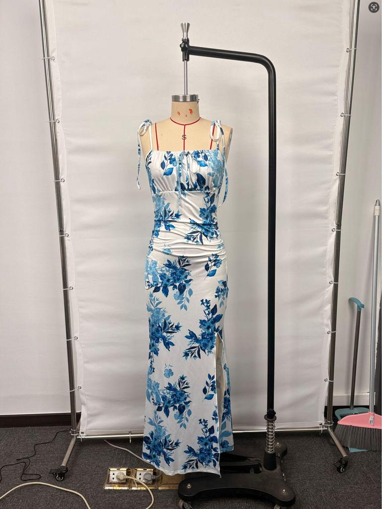 Women's Spaghetti Strap Printed Maxi Dress with Slit - Elegant Spring/Summer Evening & Vacation Attire