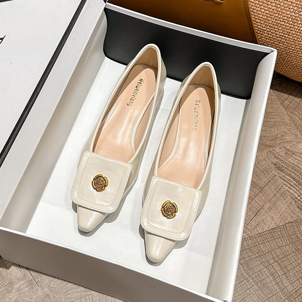 Weiwei Girl 127-6 Pointed Single Shoes Women's Thick Heel French Small Fragrant Wind Doudou Shoes Spring Shallow Mouth Soft Sole Laden Shoes