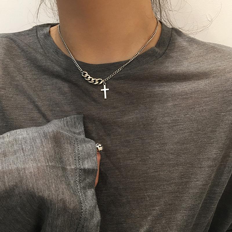 Women's Light Luxury Washable Titanium Steel Hip Hop Clavicle Necklace - Trendy Cold Style Sweater Chain Accessories