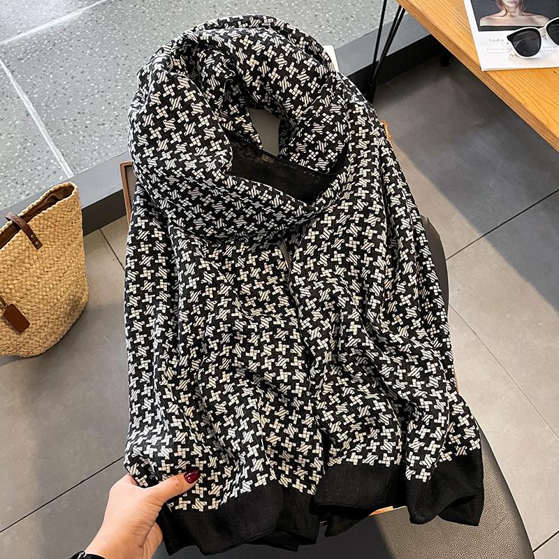 New Women Cotton Scarf Winter Warm Neck Shawls and Wraps Blanket Scarfs Hijabs Headband Pashmina Female Store Foulard