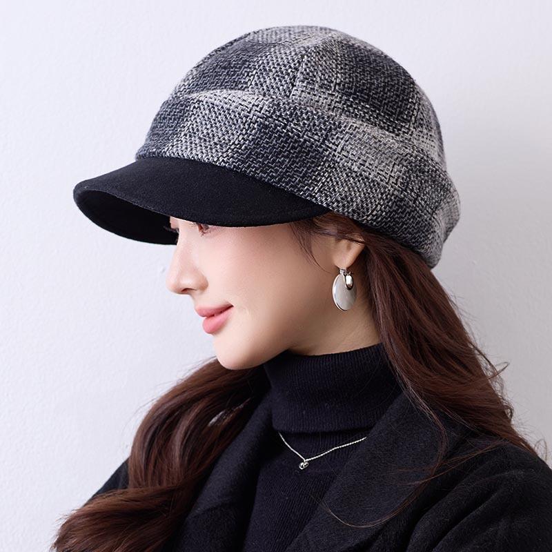 Retro versatile wool beret women's autumn and winter fashion warm ear protector hat British style baseball cap tide