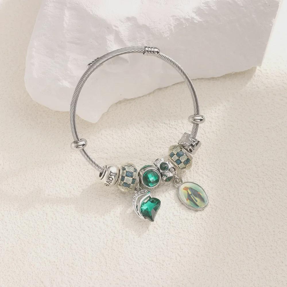 Emerald Jesus Love Bracelet: Personalized Korean Religious Niche Jewelry