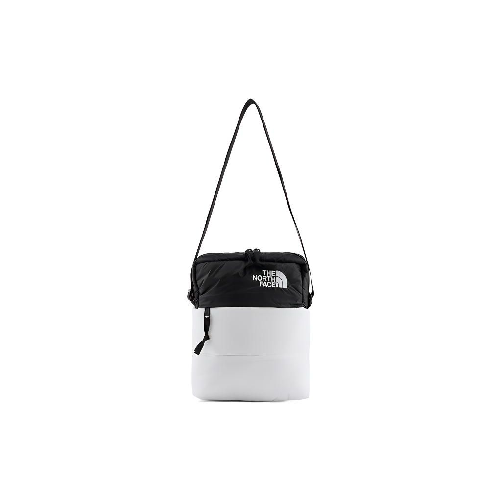 

The North Face 7L Color Block Logo Shoulder Crossbody Bag Outdoor Unisex bags Black White 81BVLA9 Black & White