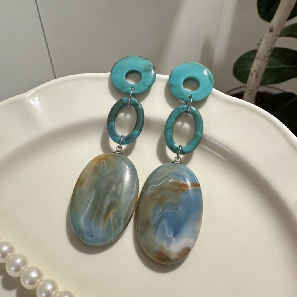 Beach Vacation Style Blue Texture Exaggerated Light Luxury High-end Atmosphere Hollow Geometric Oval Women's Earrings