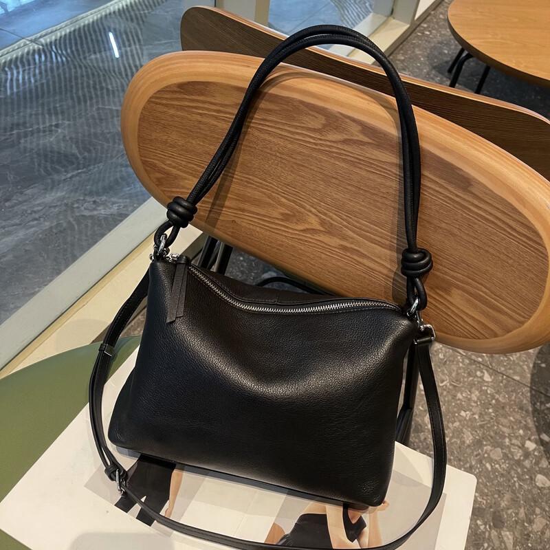 

Douxiaozhu Vintage Leather Hobo Crossbody Bag