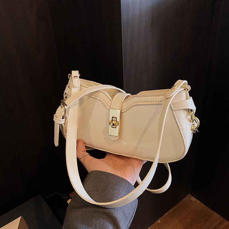 Niche Texture Underarm Bag Women's Bag New Simple Shoulder Small Square Bag Versatile Messenger Bag Baguette Bag