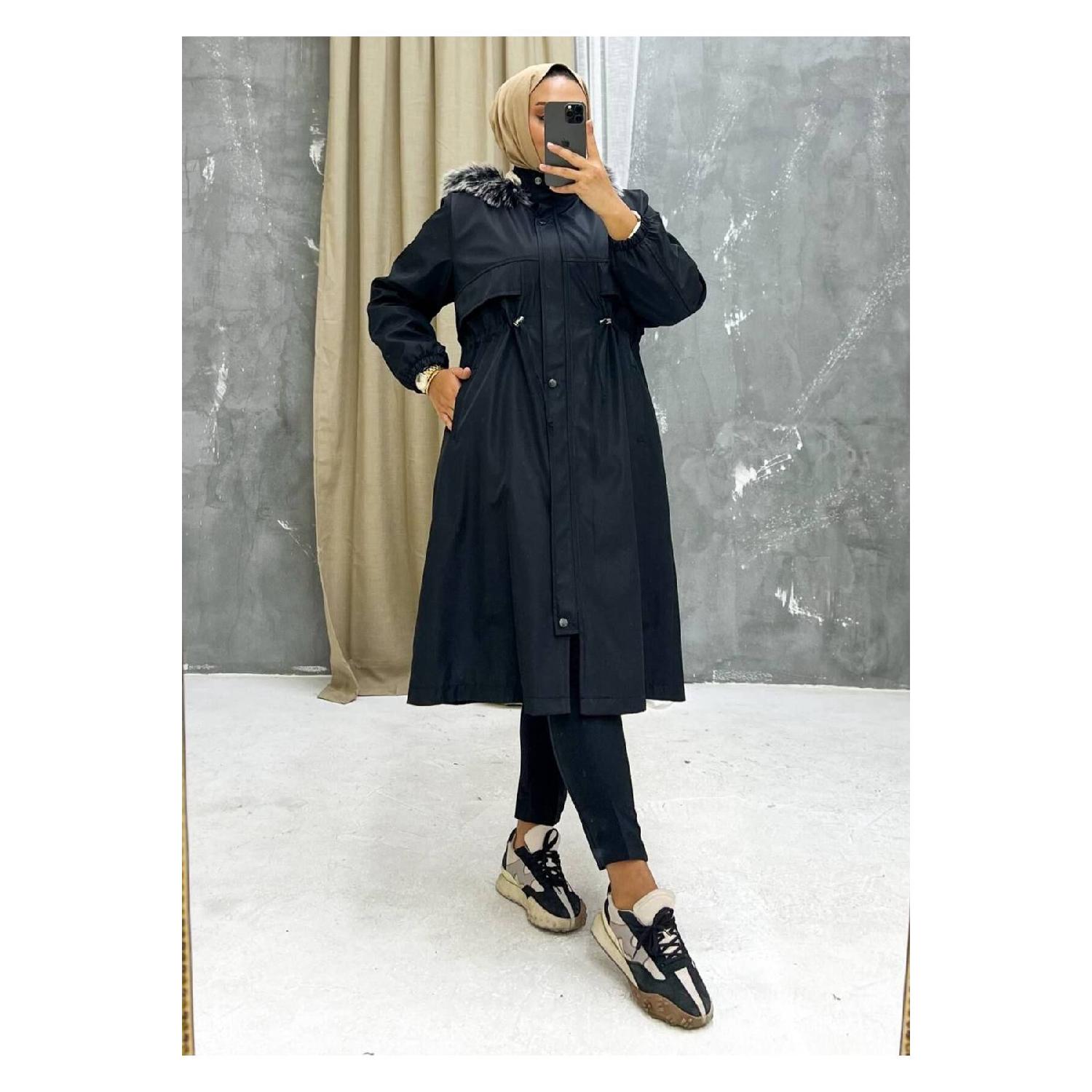 

Черное водонепроницаемое женское зимнее пальто на меховой подкладке 56