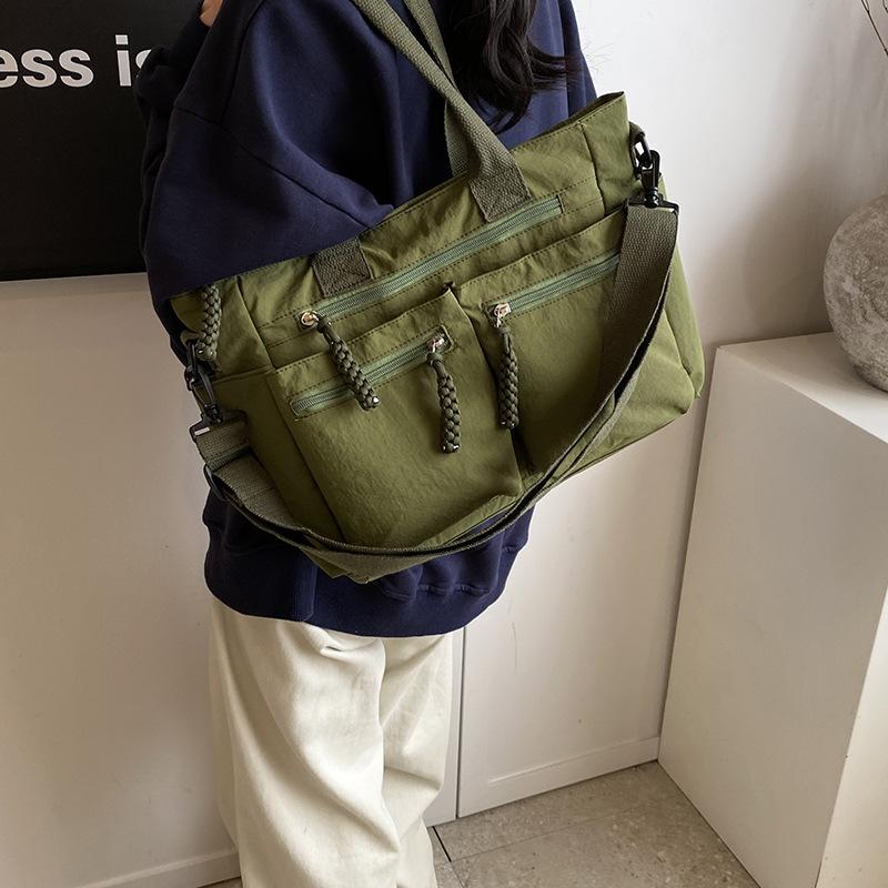 

2025 летняя новая сумка-тоут женская холщовая сумка-тоут большой вместимости женская сумка-тоут через плечо зелёный