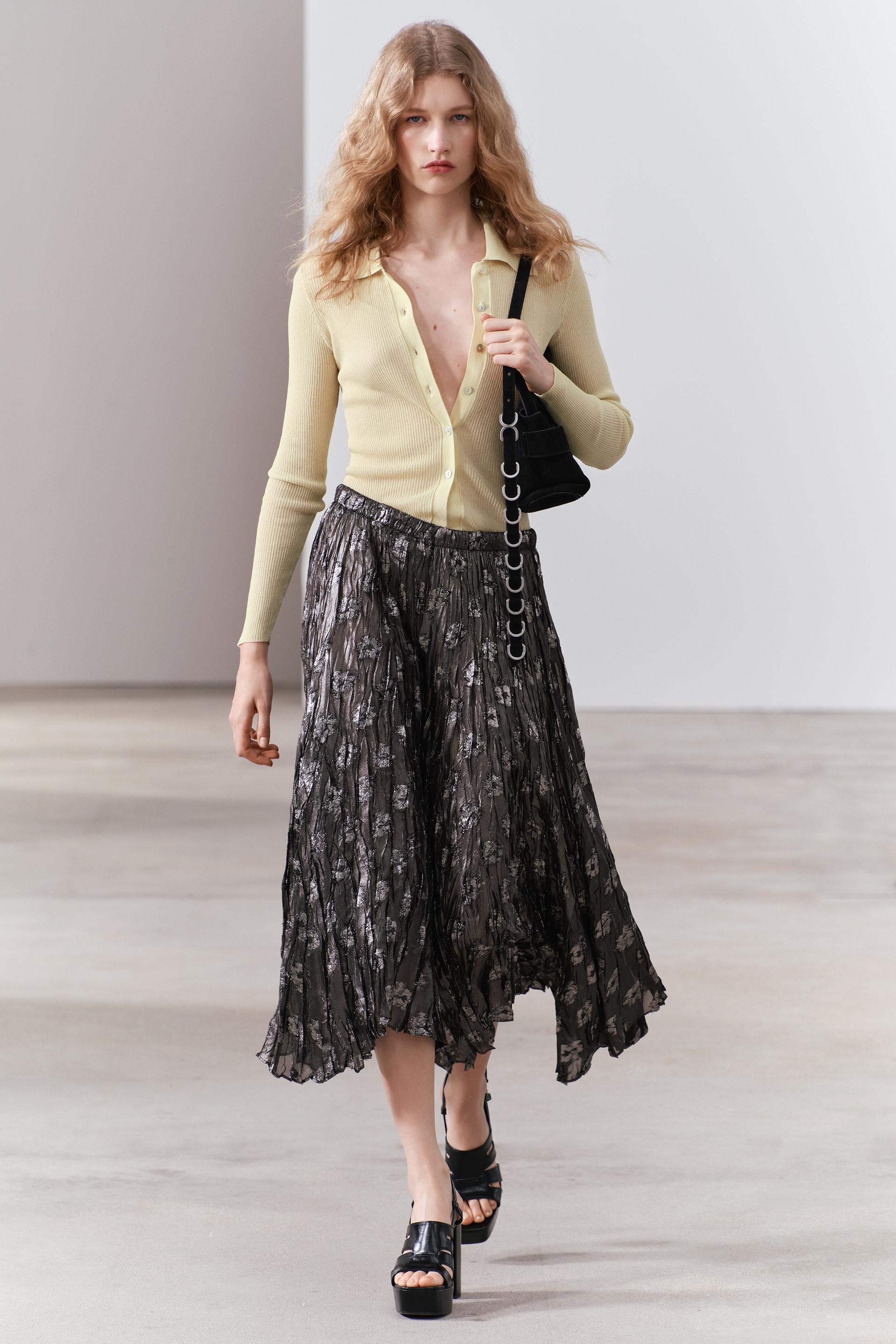 

ЮБКА МИДИ С ВЫШИВКОЙ