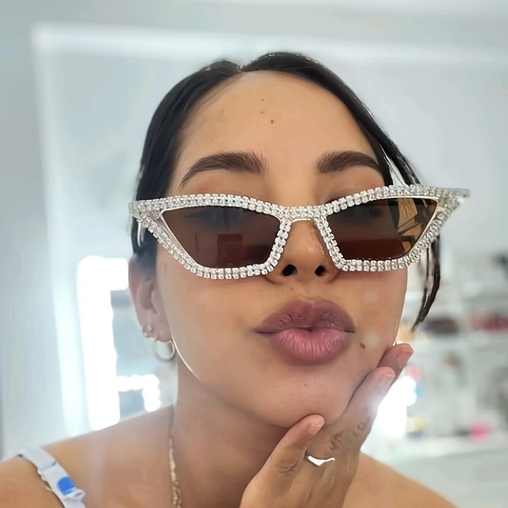 1PC Rhinestone Sunglasses Party Glasses Cat eye Sunglasses Cat eye Glasses Eyewear for Women Men Bar sunglasses