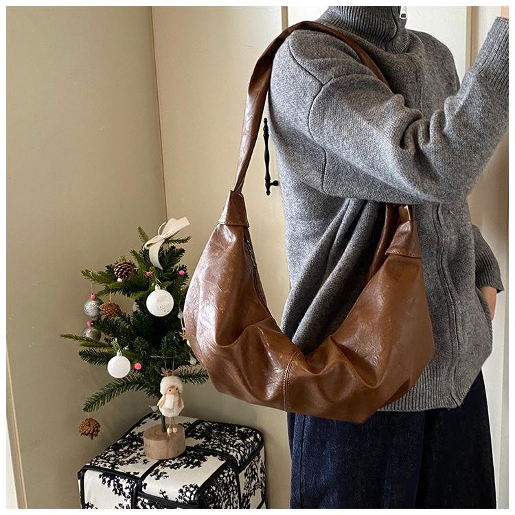 

Винтажная плиссированная сумка-пельмень кроссбоди 2025 - стиль на одно плечо 43*10*28 cm коричневый