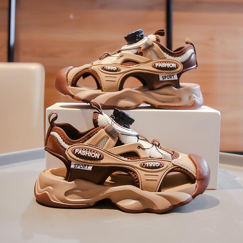 Boys closed-toe sandals, new summer sports beach shoes for older boys, soft-soled non-slip children s sandals 29Inner Length18.2cm