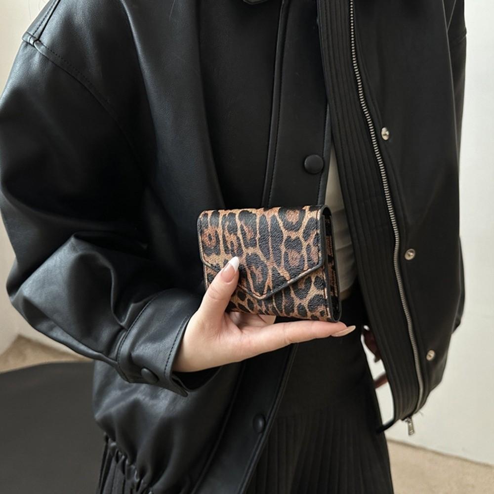 Elegant Leopard Short Wallet Korean Style Coin Purse Mini Envelope Clutch Bag  Gift