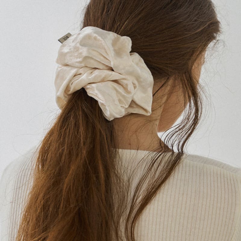 

БОЛ кремовая резинка-скранчи ivory