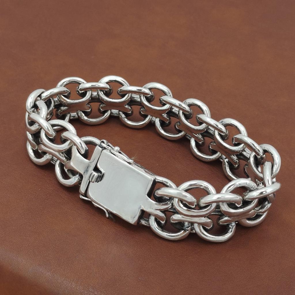 Retro Punk Style Domineering Men's Bracelet with Trendy Design, Simple, Versatile and Generous