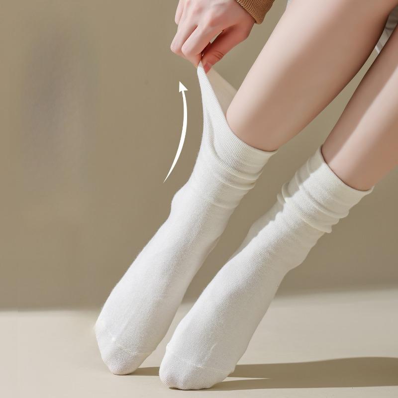 Female Spring and Autumn All Build Pure Cotton Boneless Moon Son In The Tube Pile Cotton Socks