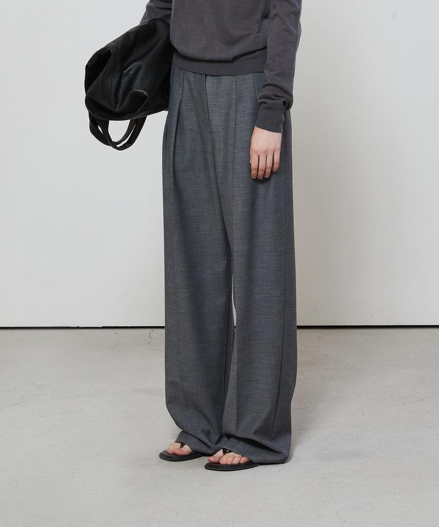 NOTIA Essential Wide Fit Two Tuck Slacks - Charcoal