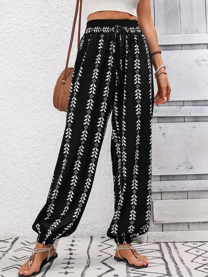 2026 Spring/Summer Women s Geometric Print Lantern Pants - Versatile Casual Style XXL