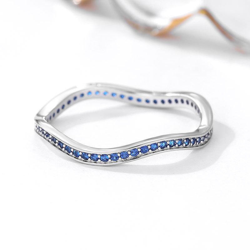 

Sterling Silver Irregular Wave-Shaped Full Diamond Ring for Women Size 6