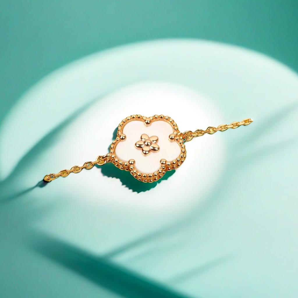 Bracelet Plum Blossom Earrings Convergence Necklace High Quality Diamond Buckle 2024 New gift Bangle