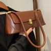 Fashion autumn baguette bag 2025 new trendy niche design armpit bag high-end versatile shoulder bag women's bag