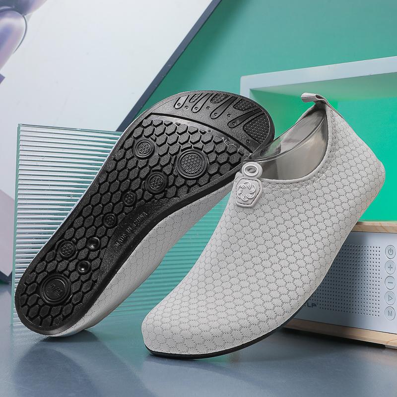 New Design Sneakers Mens Breathable Slip on Mesh Flats Lightweight Casual Walking Shoes Leisure Cool Loafers Hollow Out Sandals