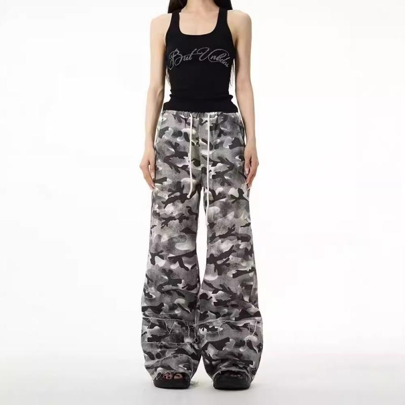 Mens Retro Camo Denim Pants Loose Fit Wide Leg High Waist Streetwear Straight Cut Jeans